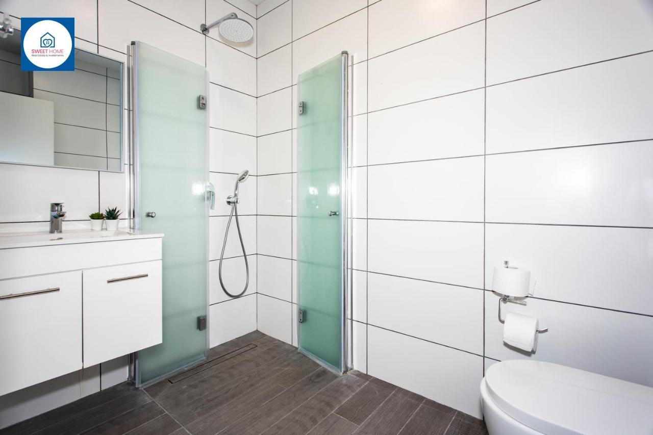Design Apartments In نتانيا المظهر الخارجي الصورة
