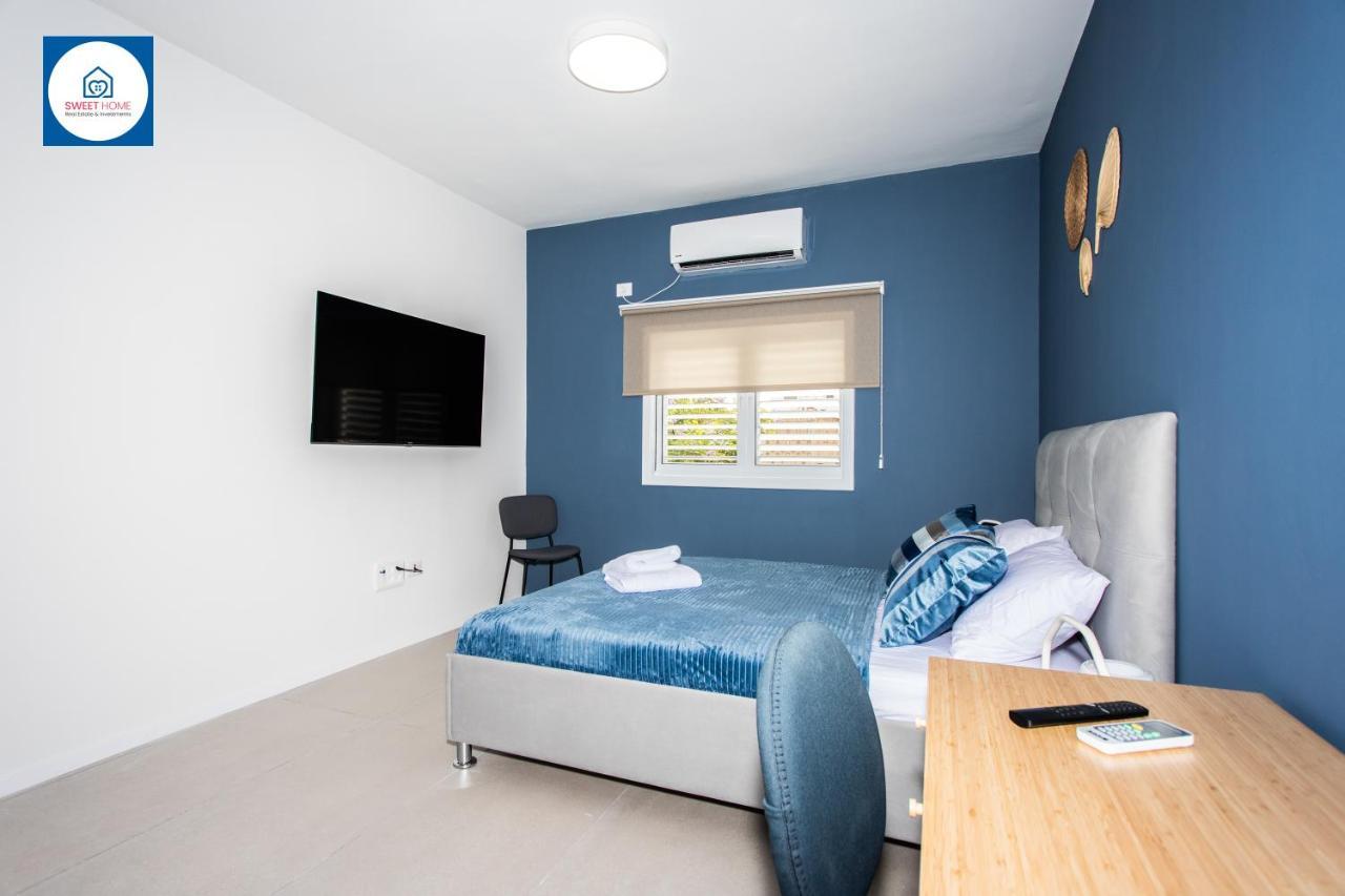 Design Apartments In نتانيا المظهر الخارجي الصورة