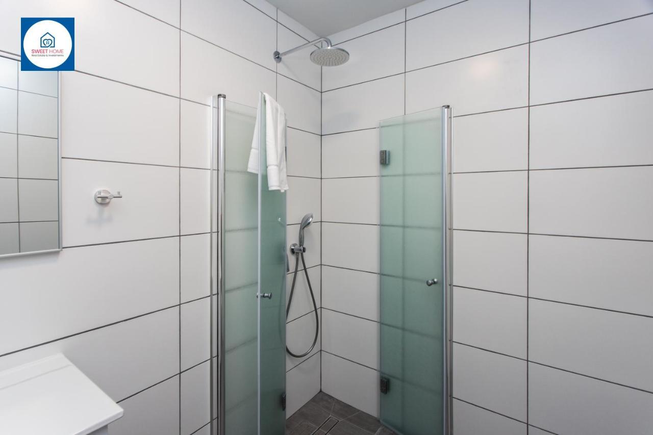 Design Apartments In نتانيا المظهر الخارجي الصورة